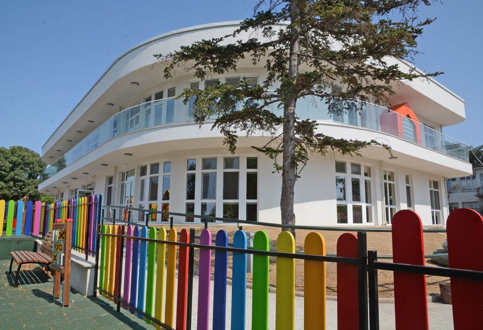 Бялата лястовица ще приеме 100 деца от целия град ще