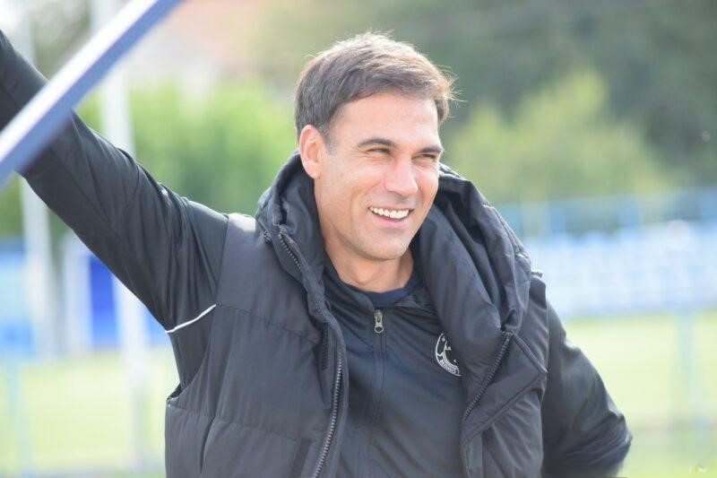 Етър остана без треньор след само 3 кръга от новия