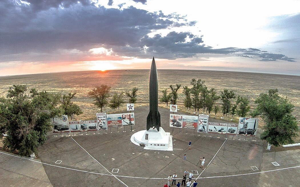 Не просто военен полигонТук се тества всичко от първите съветски