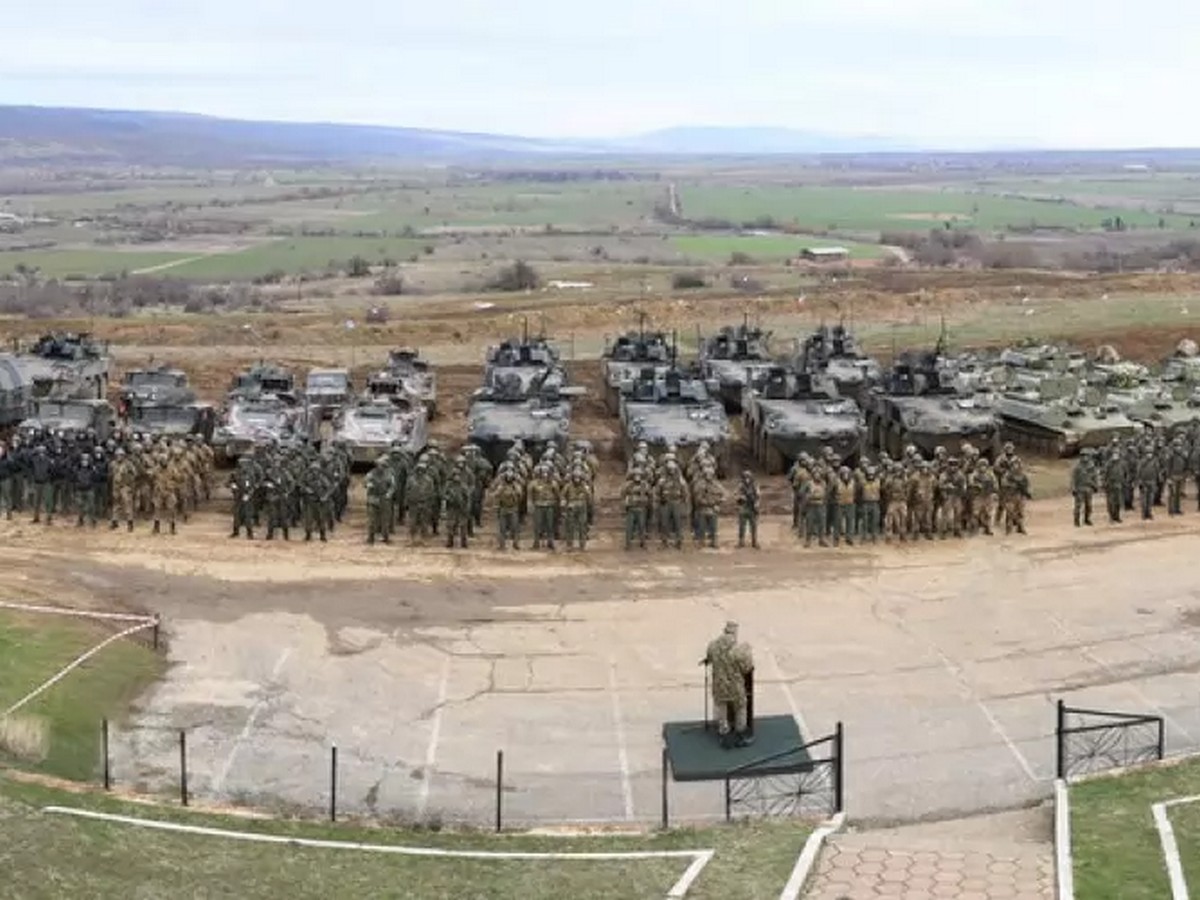 Кметът на Ямбол иска референдумНовите военни съоръжения ще приемат многонационалната