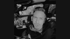 Виктор, който се вряза в автобус, размахва пачки в TikTok, сядал е зад волана и преди да има книжка (ВИДЕО)