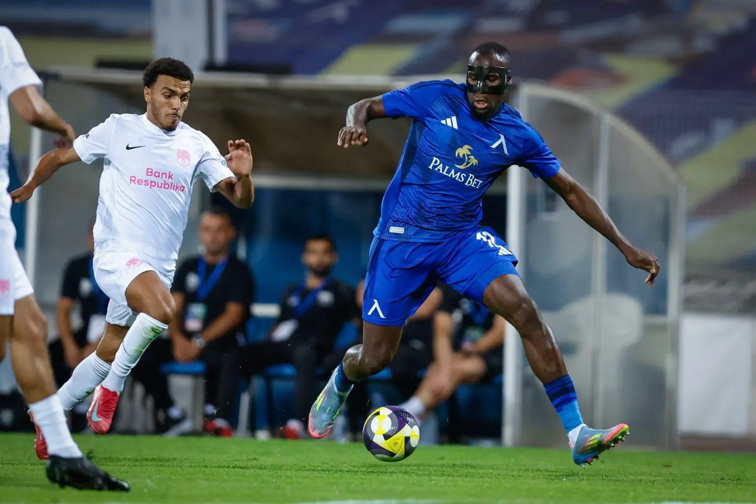 Нови проблеми има за разрешаване старши треньорът на Левски Хулио