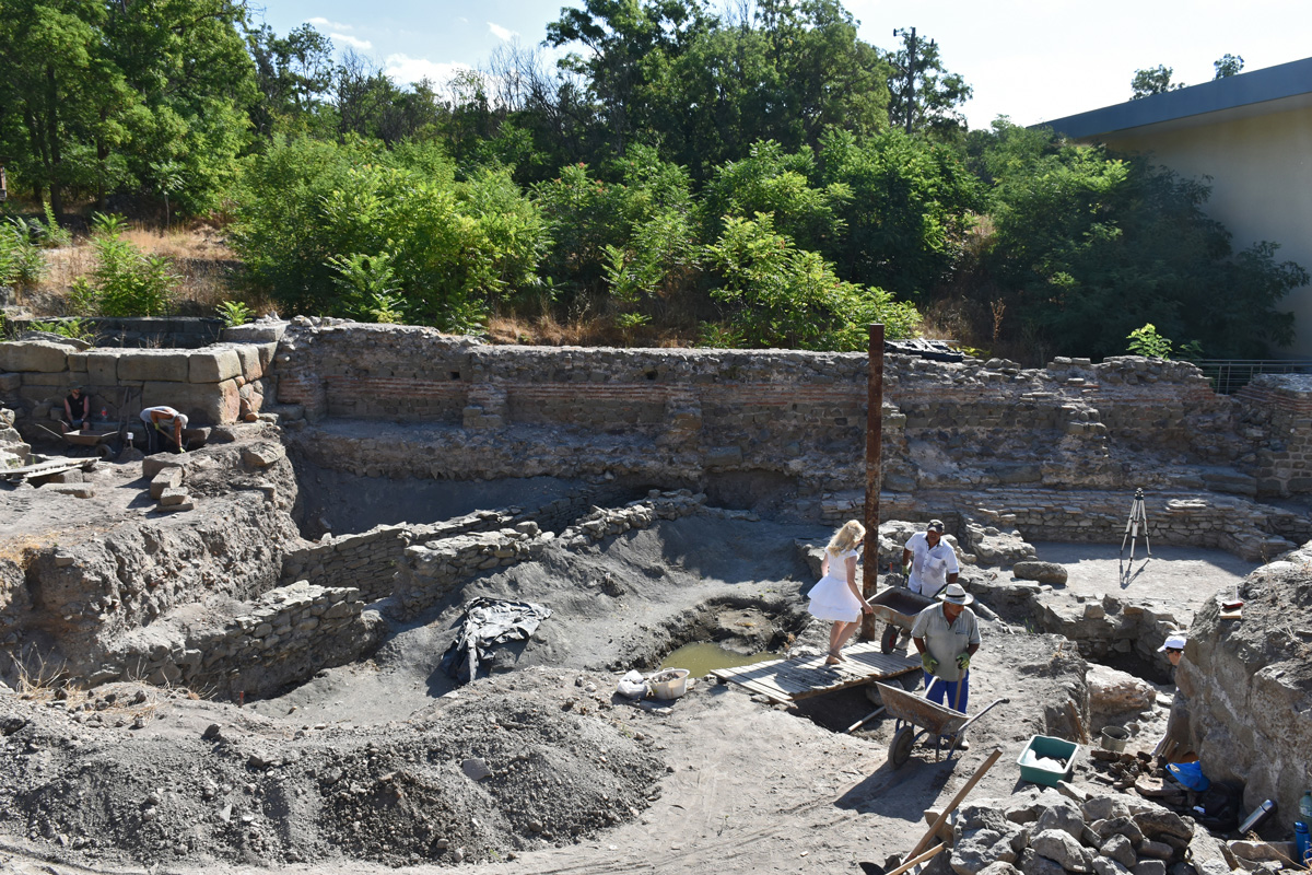Горещите минерални извори са използвани от траки и елиниЗа баните