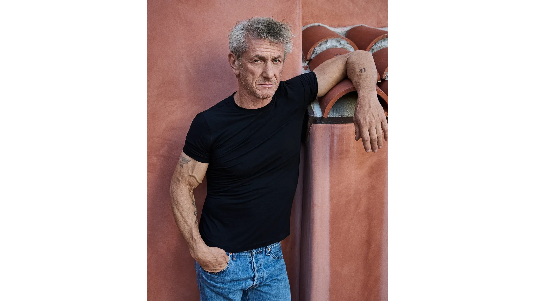 Вечният провокатор на Холивуд Шон Пен навърши 65 години а