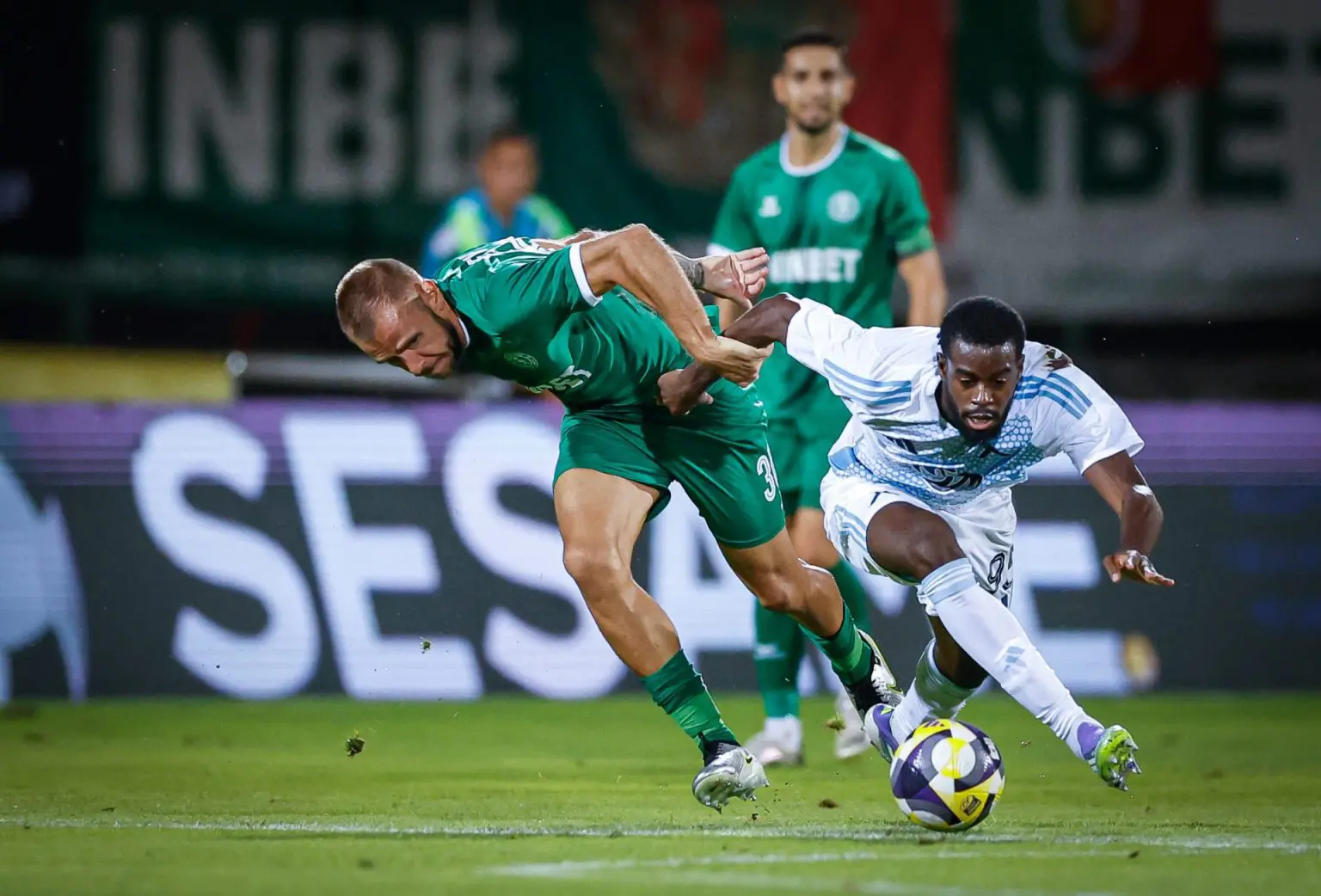 Левски изпусна да излезе еднолично на върха в Първа лига