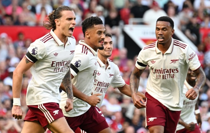 Рубен Аморим записа кошмарен антирекорд в английския футбол след загубата