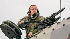 Военномедицинският преглед ще стане задължителен за 18-годишните мъже в Германия