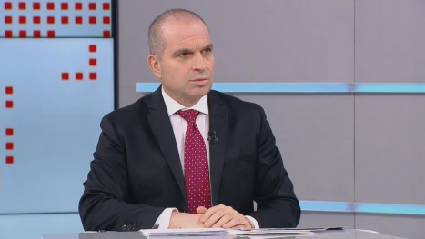 Гроздан Караджов