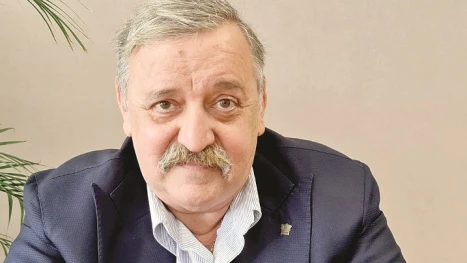 Проф. Тодор Кантарджиев.
