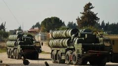 Русия удвоява производството на ракети за системата за противовъздушна отбрана С-400