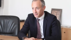Министър Вълчев: Социалните мрежи вредят - обмисля се ограничение за деца под 15 г