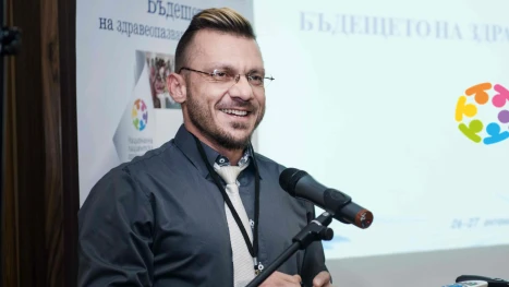 Станимир Хасърджиев