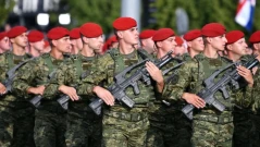 След 17 години пауза: Хърватия връща казармата