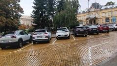 Карлос Контрера: Край на безплатното паркиране на електрически автомобили в Синя и Зелена зона