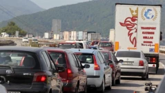 Защо се образуваха километрични тапи по АМ „Хемус“?