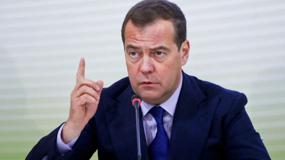 Дмитрий Медведев