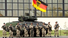 Бундесверът иска сателити за 14 млрд. евро, но не поръчва достатъчно дронове