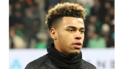 Труд отново позна „Златното момче“