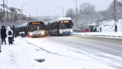 Никой не иска да чисти снега в два района на Варна