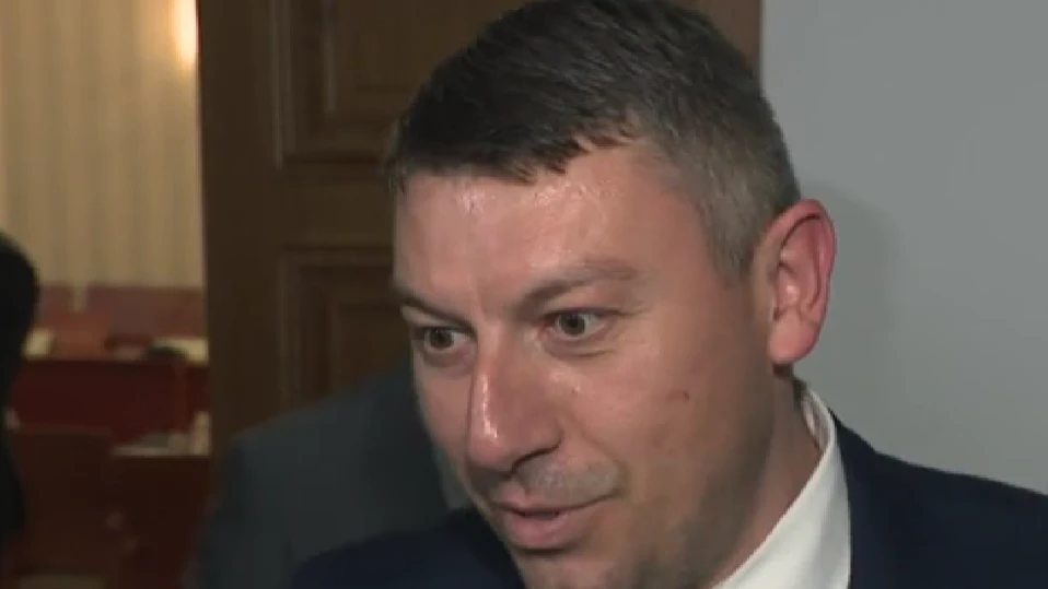 Деньо Денев