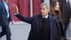 Съдът реши: Никола Саркози излиза от затвора