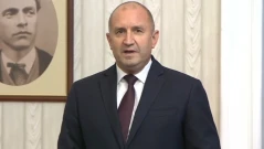 Румен Радев наложи вето на промените в закона за „Лукойл”