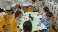 Горското стопанство в Шумен гостува на малчуганите от ДГ Слънце с "Уроци за гората"