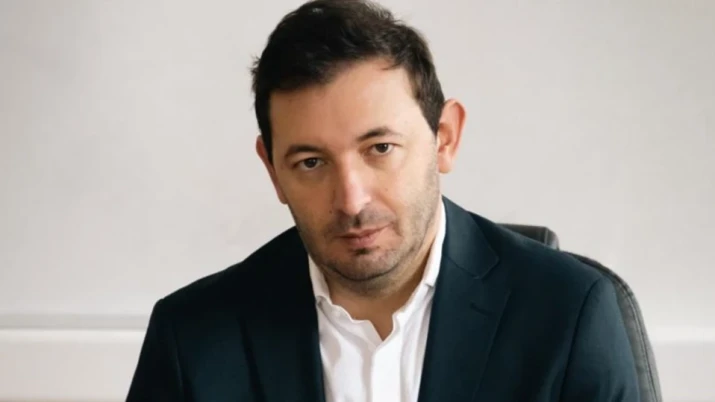 Никола Барбутов