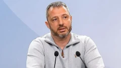 Делян Добрев: Препоръчвам на ПП-тата рев, тръшкане и сръбска музика
