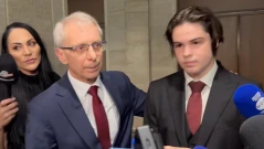 "Продължаваме Промяната": Депутат наби член на младежката ни организация (ВИДЕО)