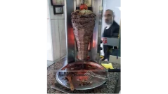 Пилешки дюнер прати над 150 души в болница