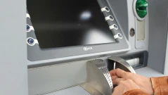 Банкоматите спират на 31 декември, носете си пари в брой!