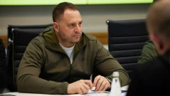 Бившият висш помощник на Зеленски подаде оставката си и изпрати зловещо съобщение: Отивам на фронта