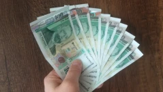 Средната заплата у нас достигна 2549 лв.