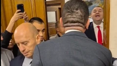 НАПРЕЖЕНИЕ! Пряк сблъсък между Ивайло Мирчев и Делян Пеевски (ВИДЕО)