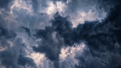 Гърция обяви червен код заради бурята „Байрон“: Училищата затварят, очакват се опасни условия