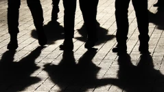 Съдът задържа петима за хулиганство на протестите