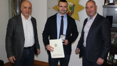 Служител на НСО бе отличен за спасяването на човешки живот