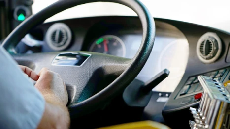 автобус обща