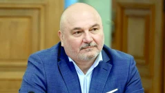 Слагат спирачка на ръста на заплатите