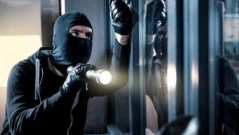 Четирима отиват на съд за кражба на пари и злато за 370 000 лв. от къща в Банско