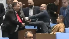 ЕКШЪН В НС! Бой между Радостин Василев и Гюнай Далоолу (ВИДЕО)