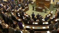 Белгия замрази заплатите на депутатите за четири години