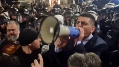 Сериозен напън на ППДБ да се държат като революционери. Въпросът е на каква цена – и за кого