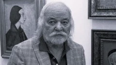 И когато пристигнеш, там Горе, предай на Шампионите, че не са забравени