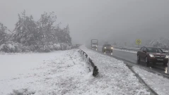 Meteo Balkans предупреждава за усложнена пътна обстановка, обилни снеговалежи и риск от прекъсване на електрозахранването