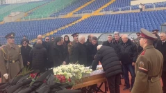 Ето какво сложи Стоичков в ковчега на Димитър Пенев (ВИДЕО)