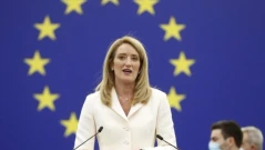 Мецола забрани достъпа на иранските дипломати до Европейския парламент