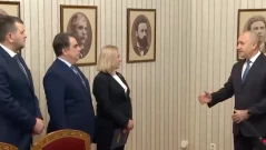 Президентът връчи втория мандат за съставяне на правителство, ППДБ го върнаха (НА ЖИВО)