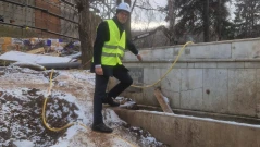 Статуя на Димитър Пенев на „Армията“